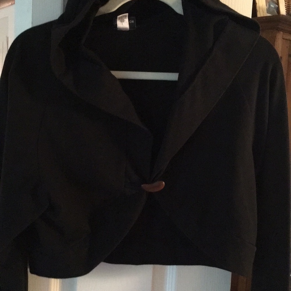 Short jacket